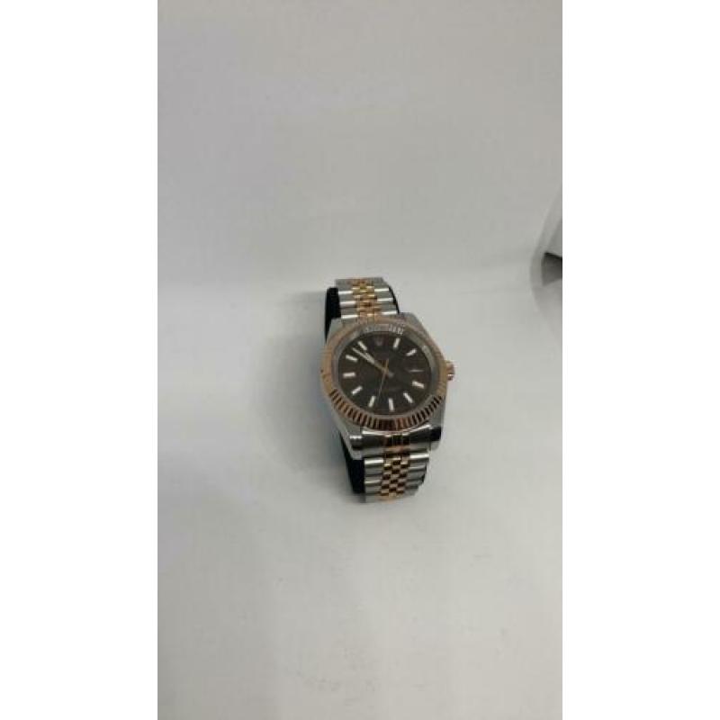 Rolex date just rose