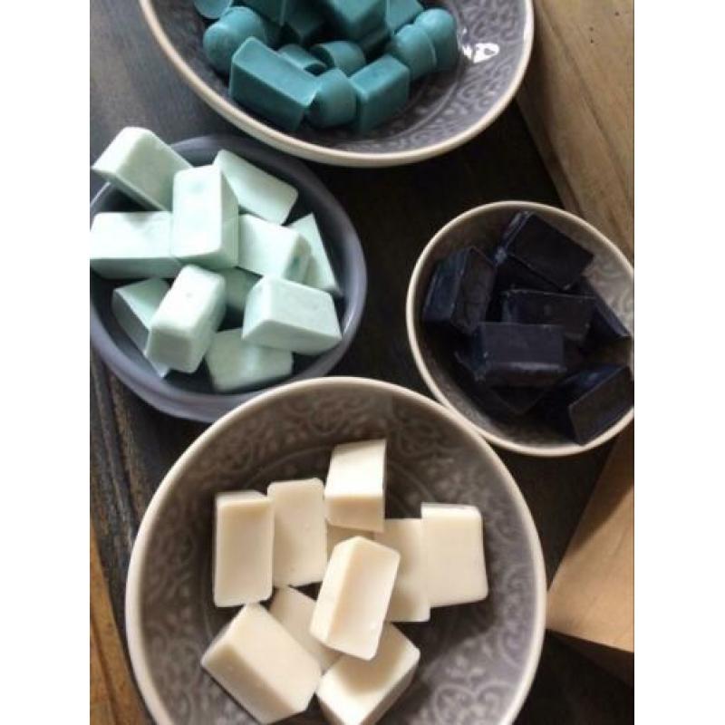 Huisgemaakte wax melts brandertje