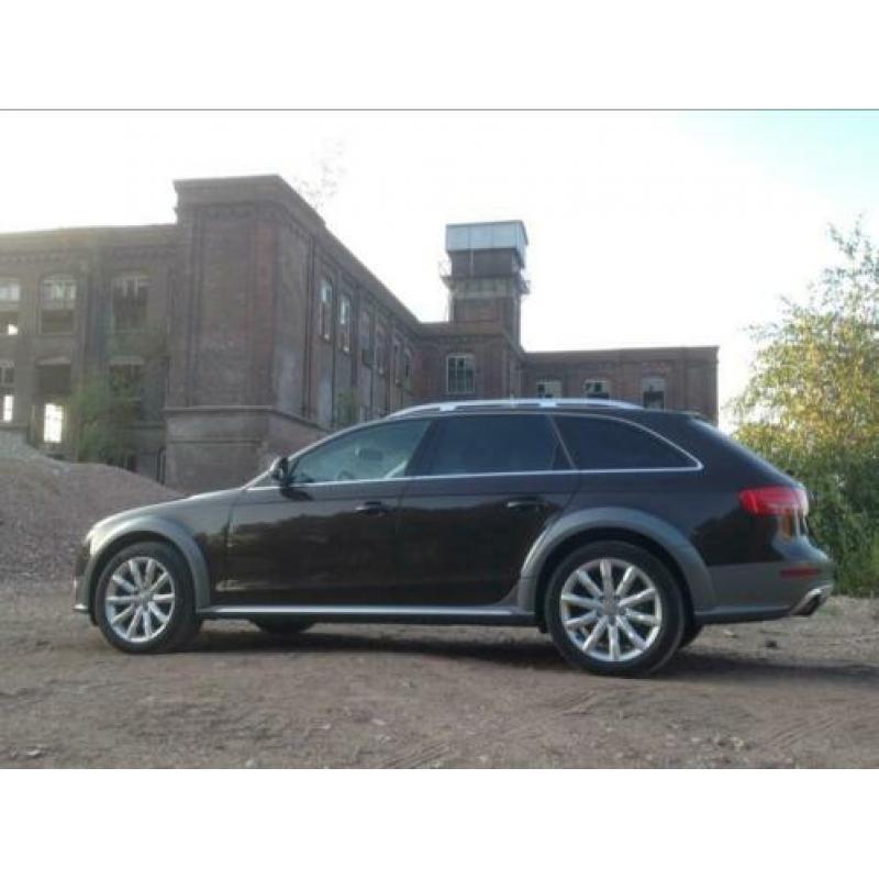 Audi A4 Allroad 2.0 Tfsi Quattro S-tronic Bruin