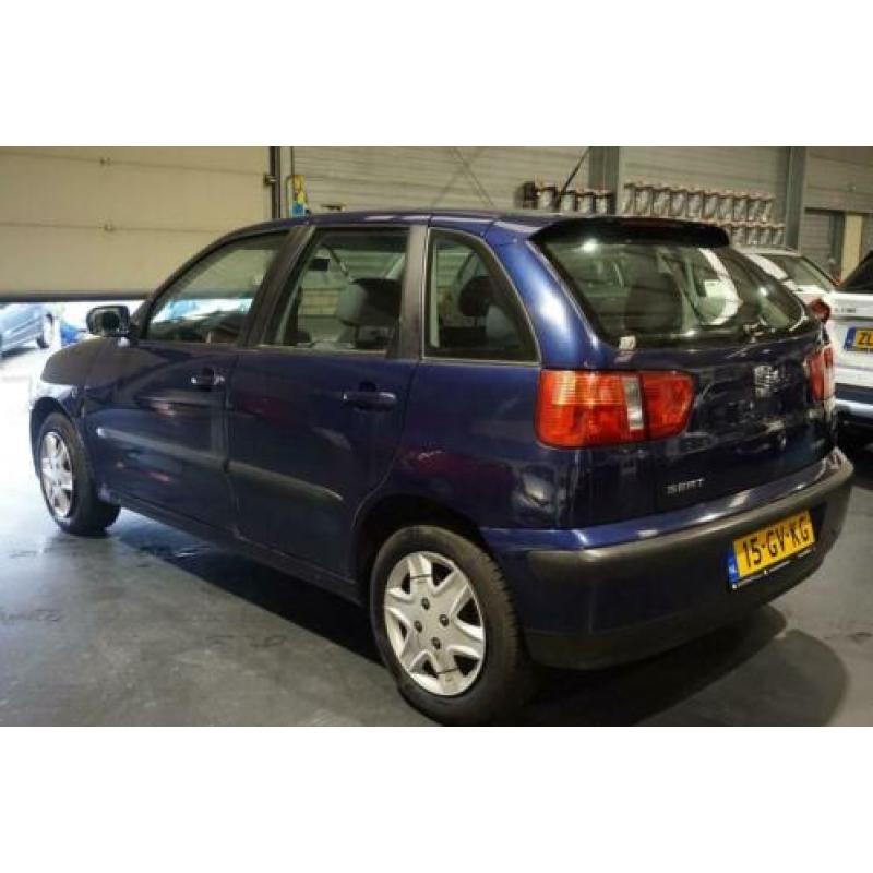 SEAT Ibiza 1.4-16V Signo Airco/5deurs/Nieuw Apk