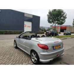 Peugeot 206 CC 1.6-16V CABRIO HARDTOP, AIRCO