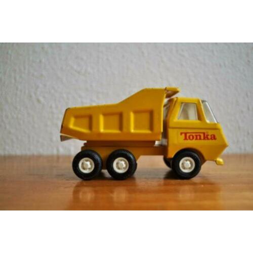 Vintage Kleine Tonka Kiepwagen 13 cm