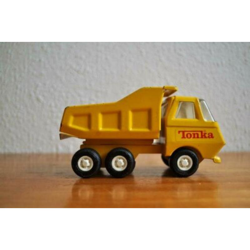 Vintage Kleine Tonka Kiepwagen 13 cm