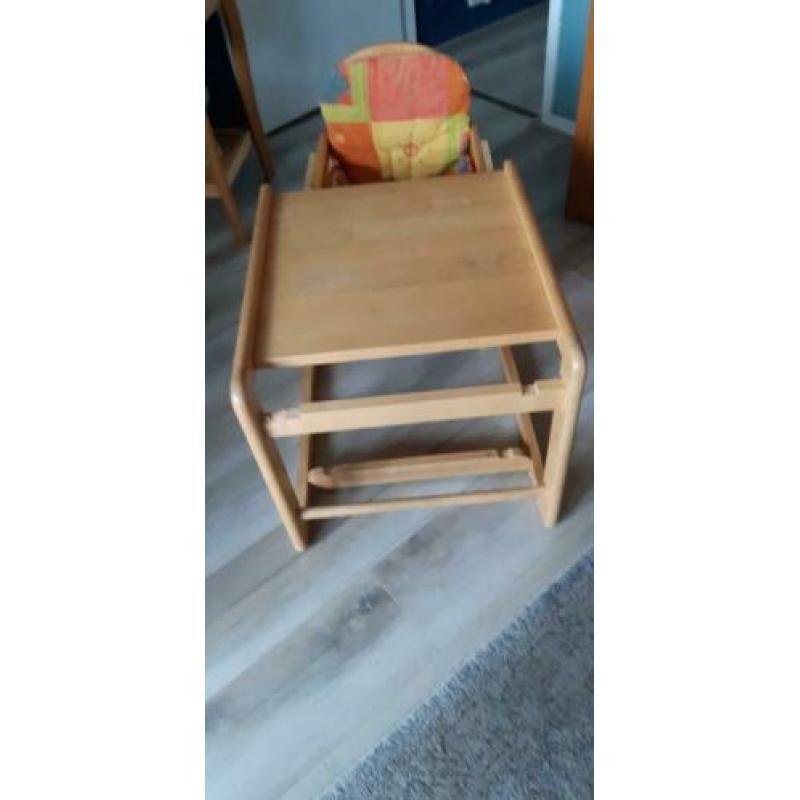 Houten kinderstoel multifunctioneel