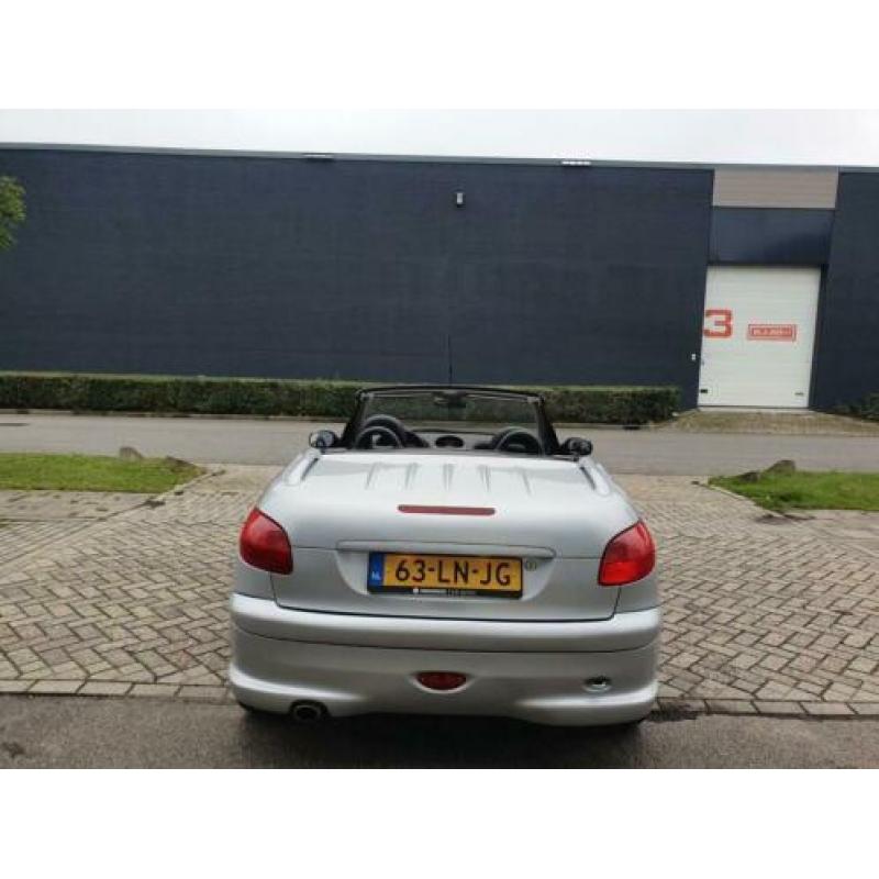 Peugeot 206 CC 1.6-16V CABRIO HARDTOP, AIRCO