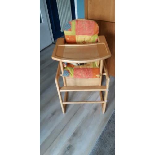 Houten kinderstoel multifunctioneel