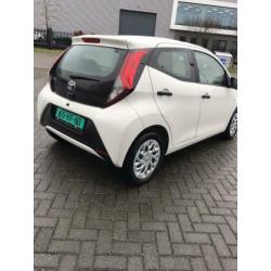 Toyota Aygo, nieuwste model 2 stuks, bouwjaar 2018, 2019