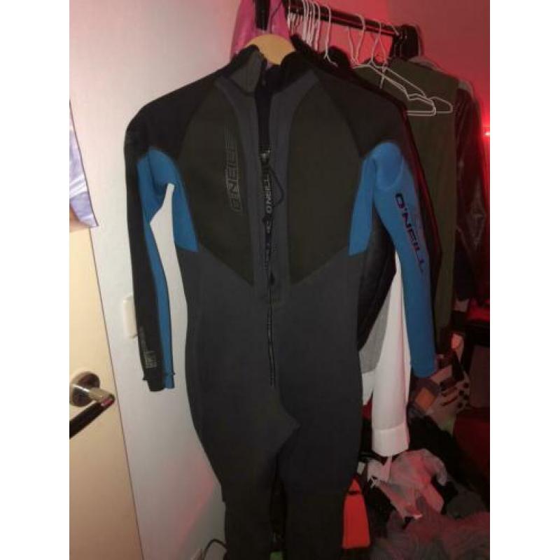 Surfpak , wetsuit oneil o'neil , xs/s
