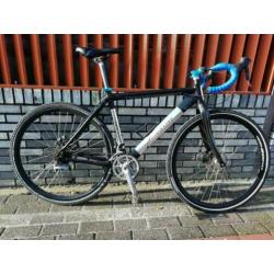 Gravelbike Leusini