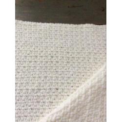 Handgemaakte deken sprei wikkeldoek baby wol wit nieuw !