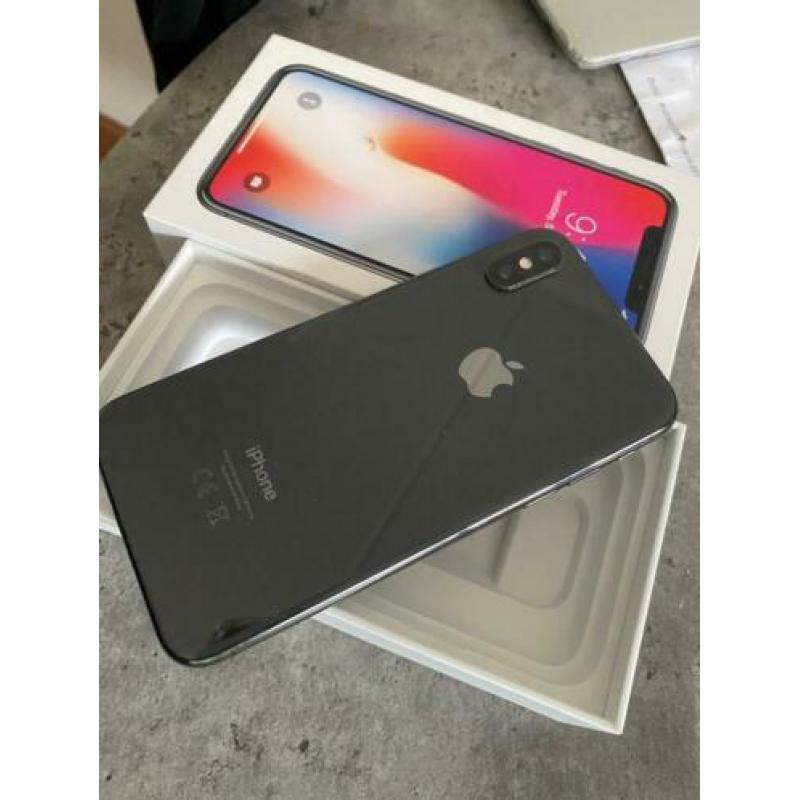 iPhone X 64GB Space Grey