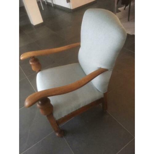 Stoel (mint groen)
