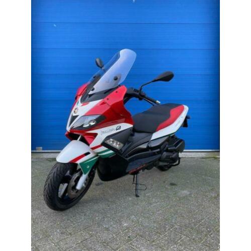 Gilera nexus 125 cc i.e 2011 zeer netjes a1 motorscooter