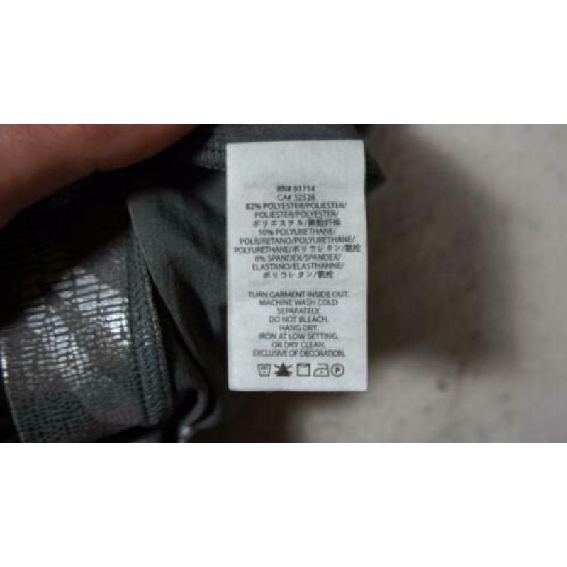 Aparte grijs zilveren legging. Mt S. Merk Armani Exchange