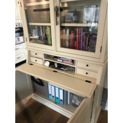 Vitrinekast buffetkast boekenkast secretaire buro landelijk