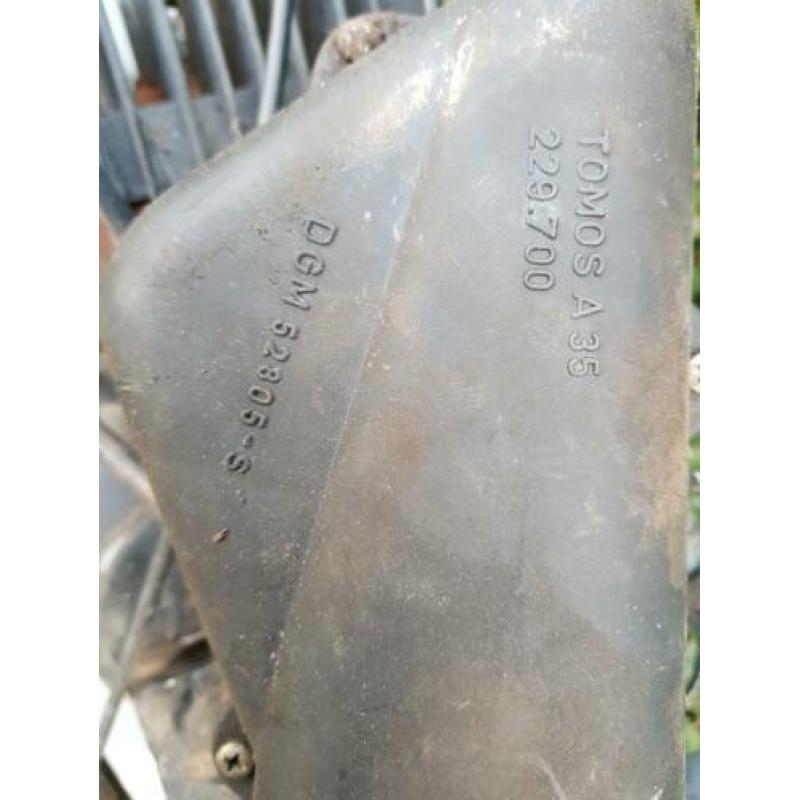 Tomos a 35 frame met geel kenteken andere onderdelen A 35