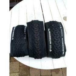 Te koop drie bijna nieuwe banden 26"