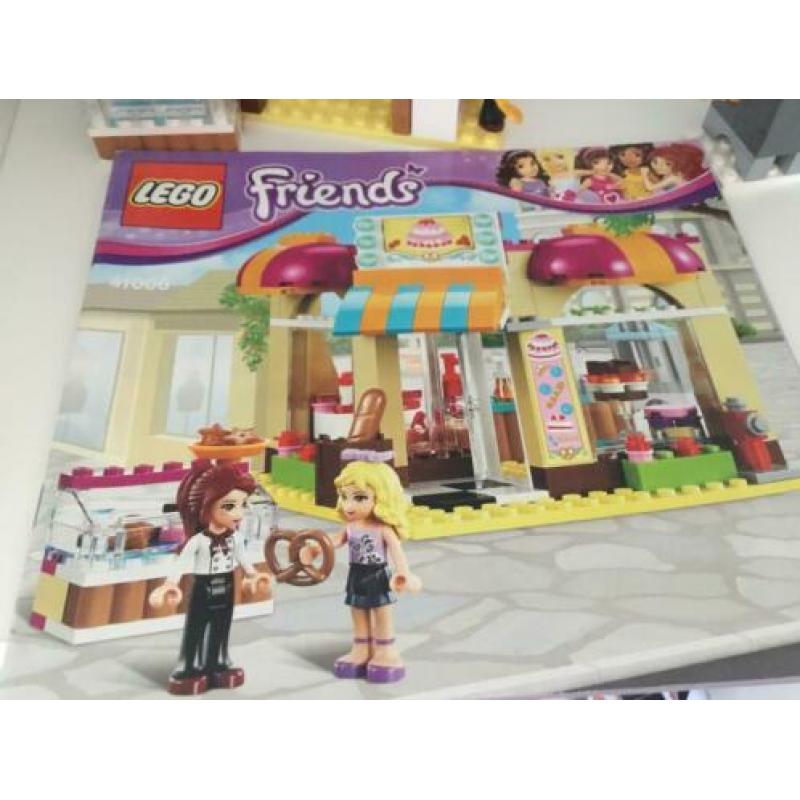 Lego friends bakery