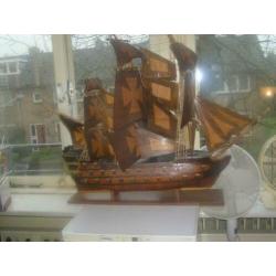 fregat van hout