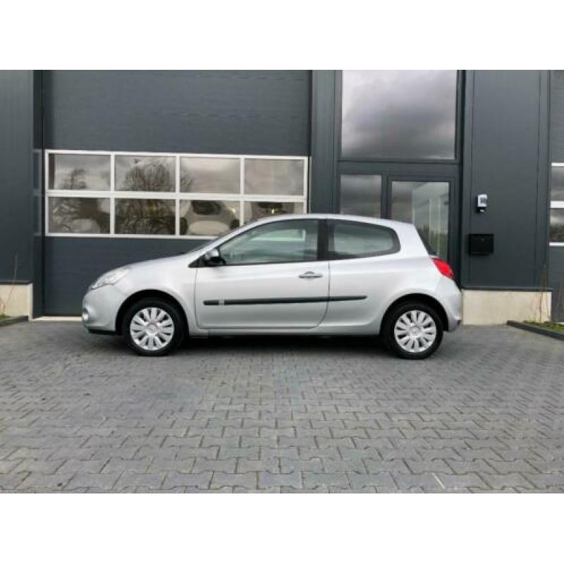 Renault Clio 1.2 16V | 2010 | Airco | Cruise | Navi | Climat