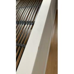 Hemnes bed 140x200