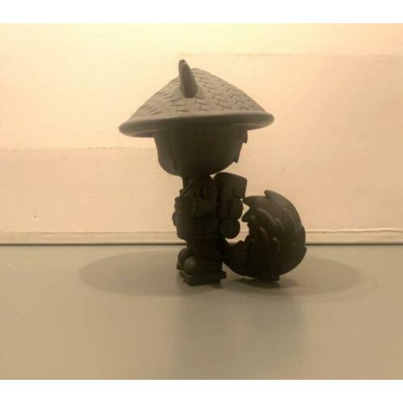 Designer Toy Gold life Raku Day