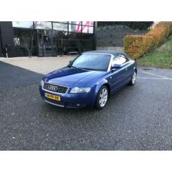 Audi A4 3.0 V6 162KW Cabrio AUT 2004 Blauw