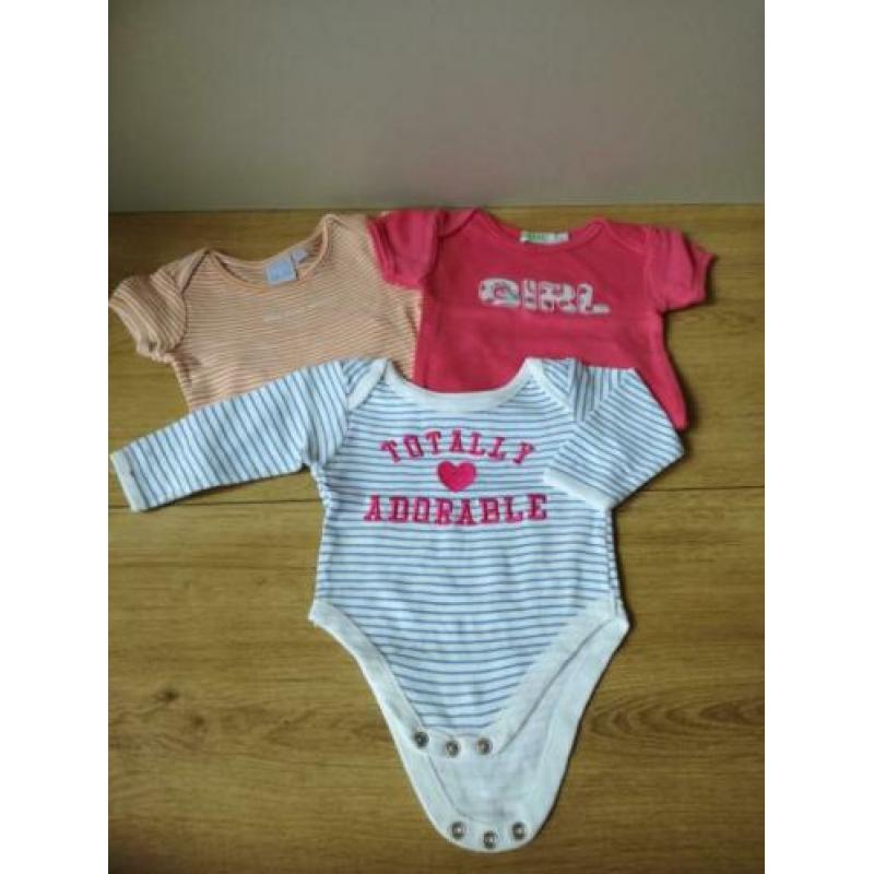 Kies en stel samen, mooi en betaalbaar pakket babykleding!