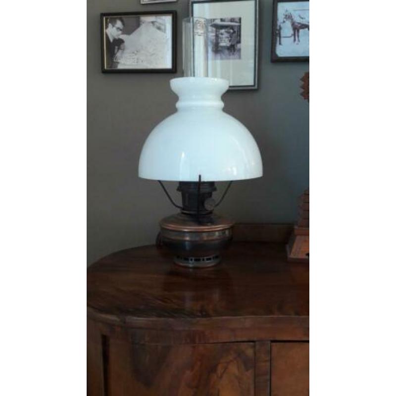 Antiek olielamp Aladdin