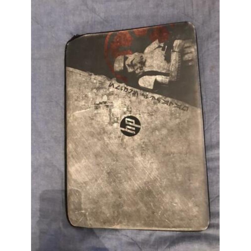 Star Wars Laptop 15.6 inch incl hoes ( moet nieuwe scherm)