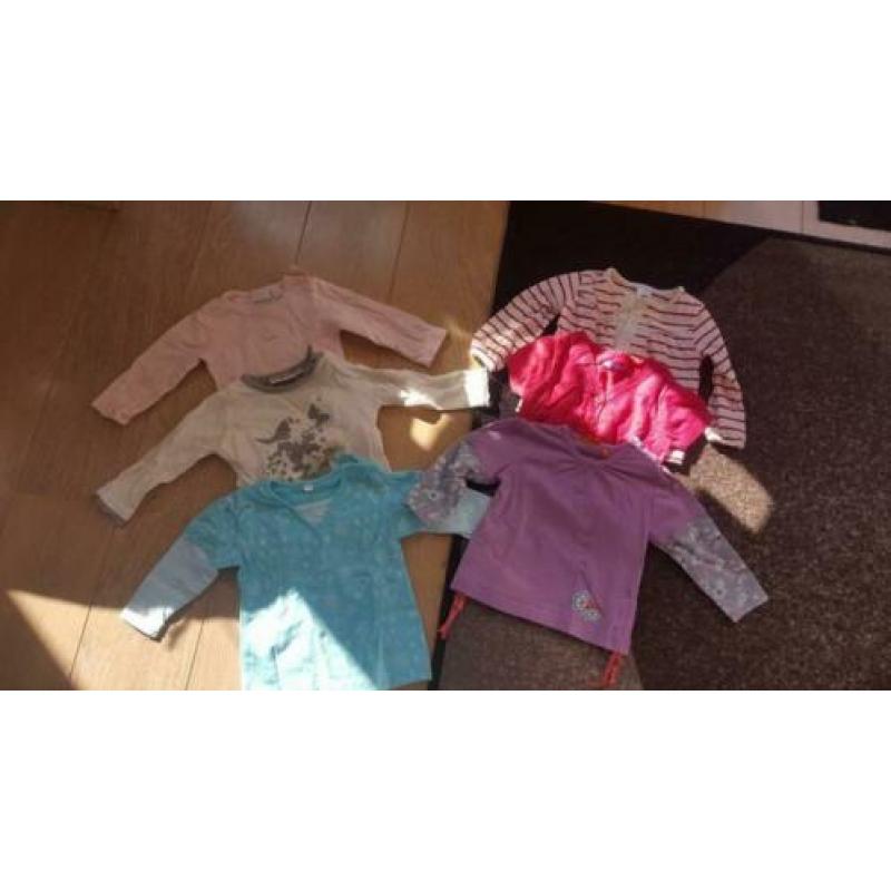 kleding en rompers maat 68