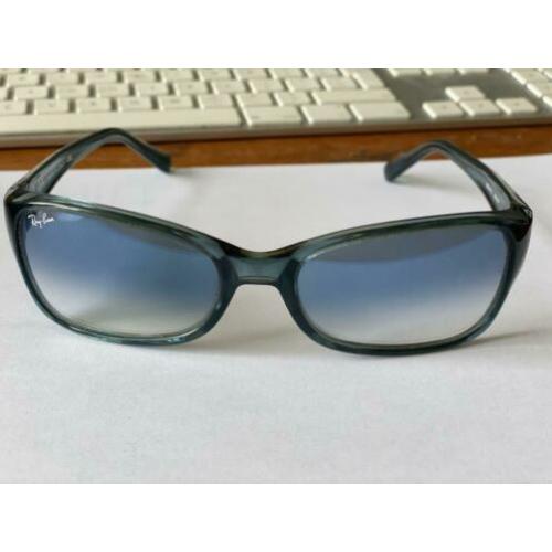 Blauwe Ray Ban Predator te koop