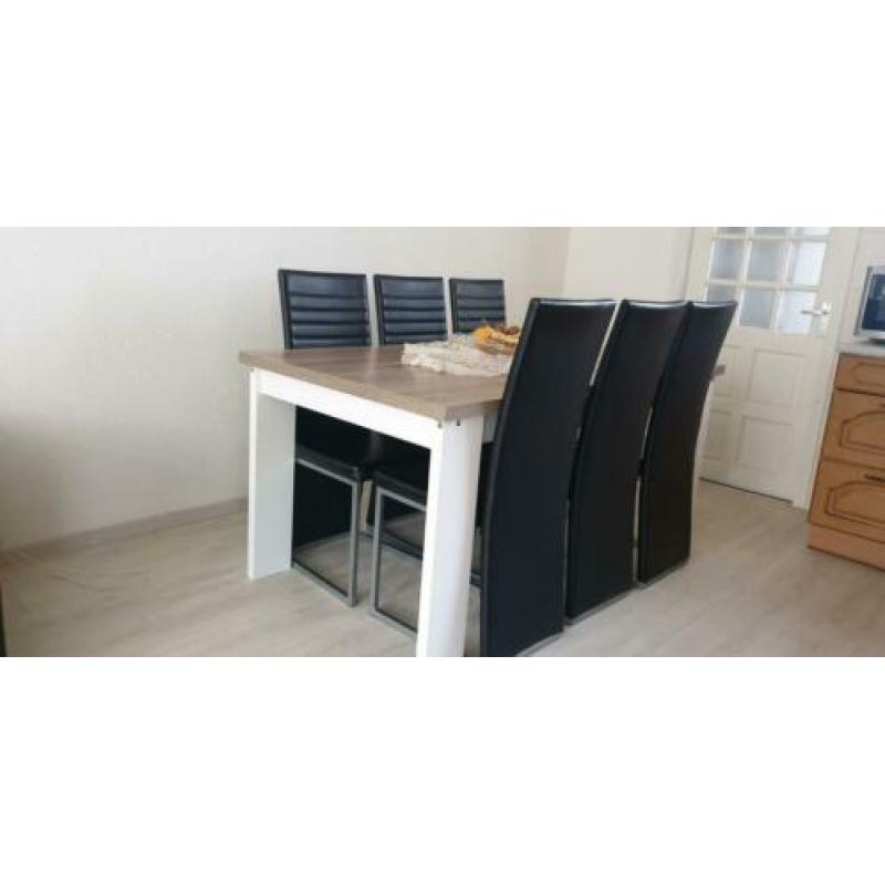 Te koop: Salontafel tv meubel + kast, eettafel+6 stoelen!!