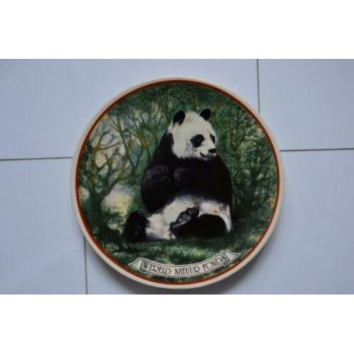 Oud wandbord wereld natuur fonds.
