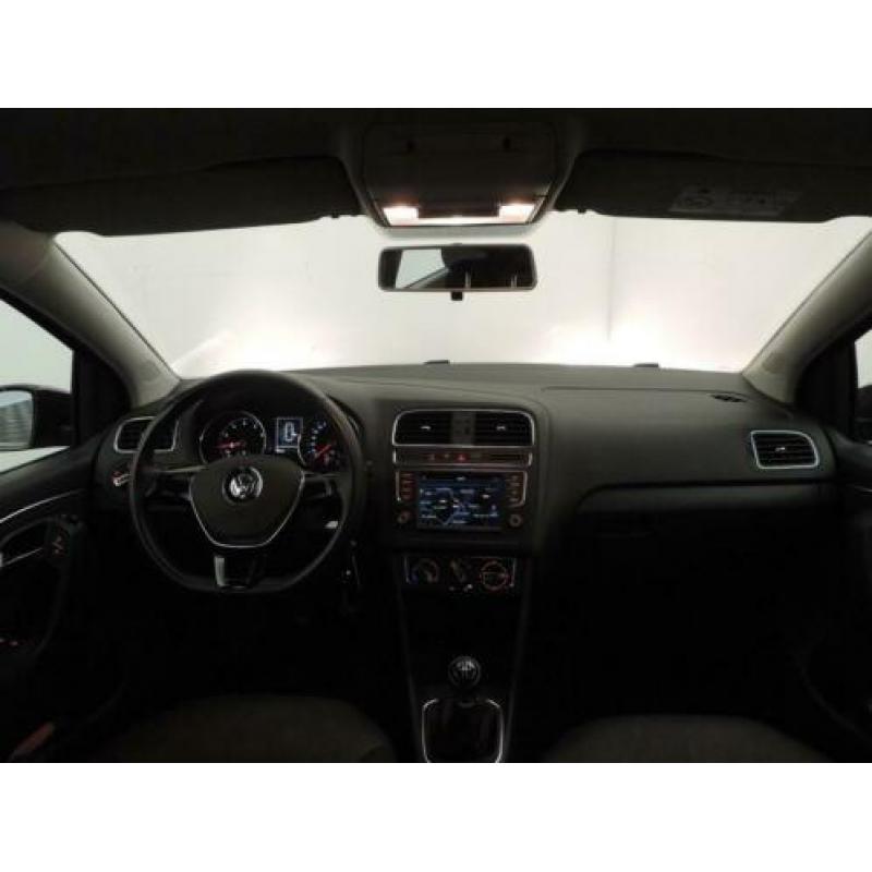 Volkswagen Polo 1.2 TSI 5drs Highline (navi,clima,ruise,pdc)