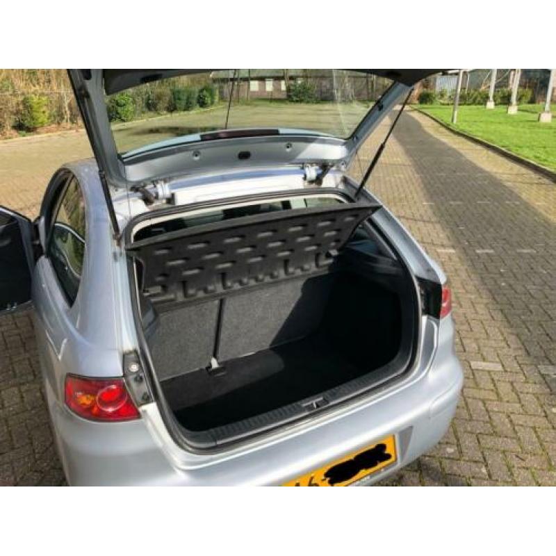 Seat Ibiza 1.4 16V 55KW 2005