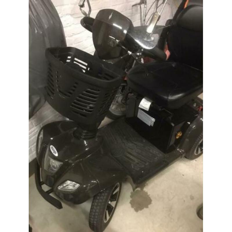 Scootmobiel Mango leopard 4 2019 zo goed als nieuw