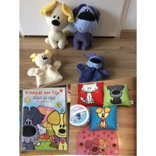 Woezel en pip set speelgoed knuffels handpop kussen blokken