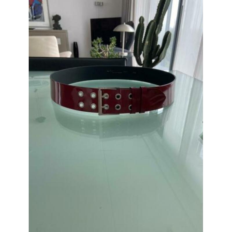 Lakleren riem ROOD 100 cm