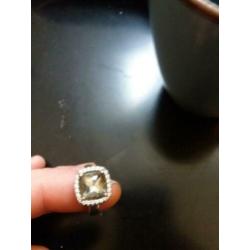 Ring tisento