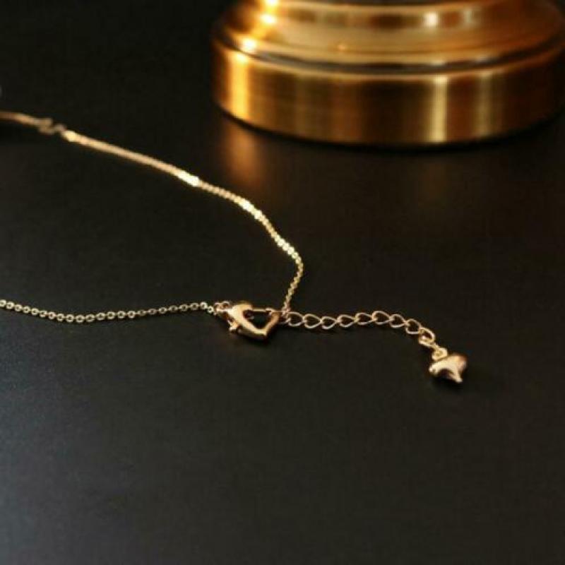 trouwsieraden goudkleurige ketting met parels