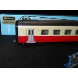 029=Marklin 4070 rijtuig voor de 3070 TEE trein set.