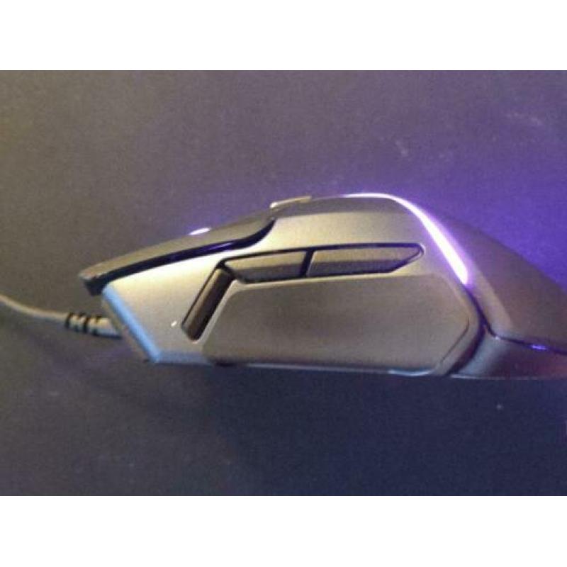 Rival 600 Gaming muis