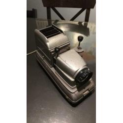 Diaprojector antiek vintage in prijs verlaagd!