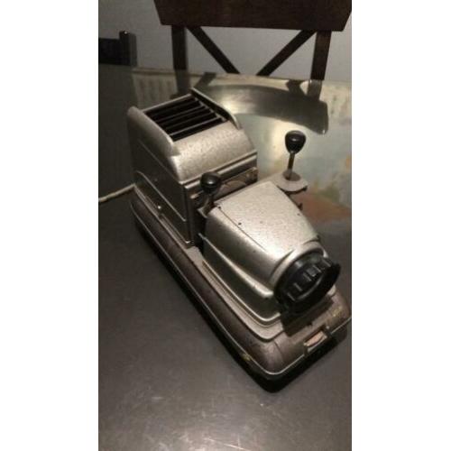 Diaprojector antiek vintage in prijs verlaagd!