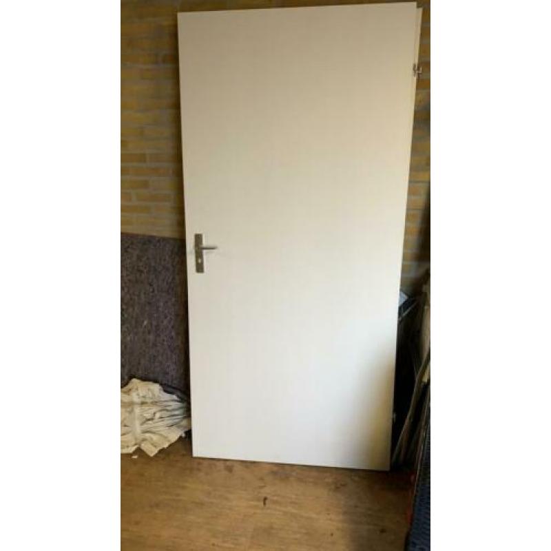 GRATIS drie opdek deuren