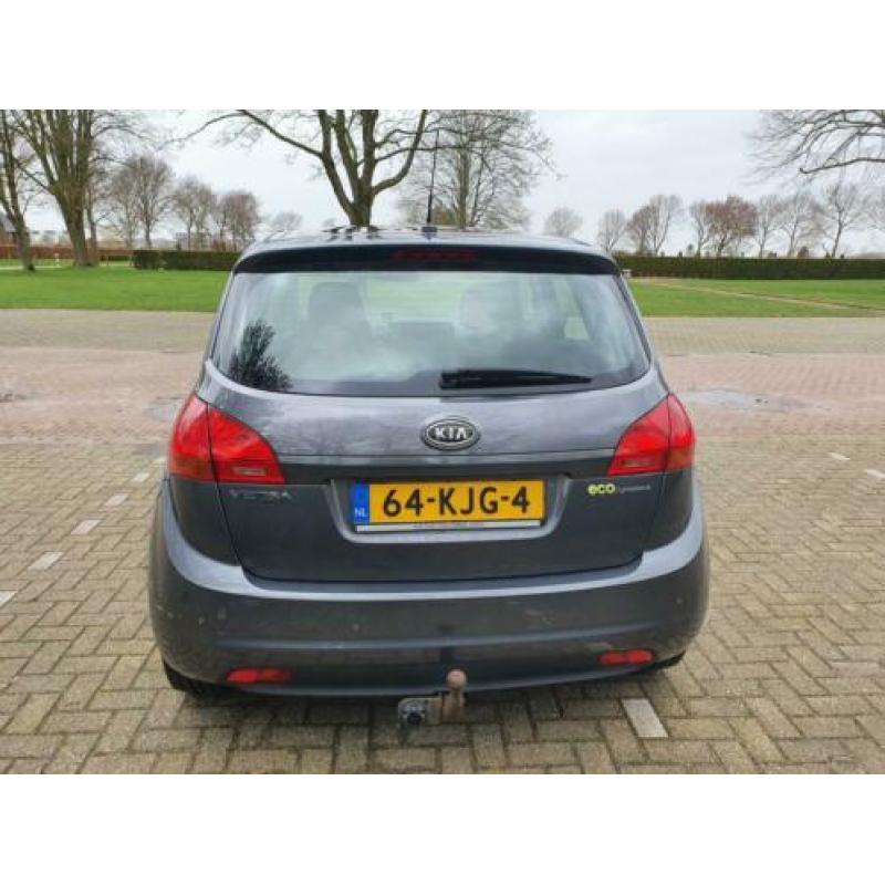 Kia Venga x - ecutive 1.4 km stand 138.00 met panoramadak