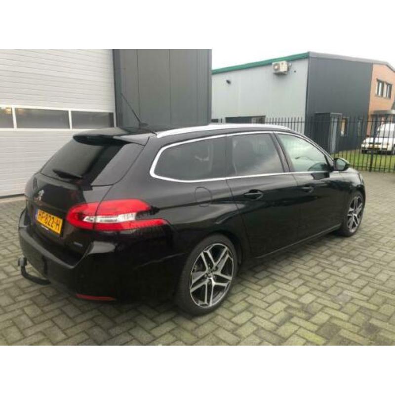 Peugeot 308 1,6HDI SW Navi/18inch/Panoramadak/2015
