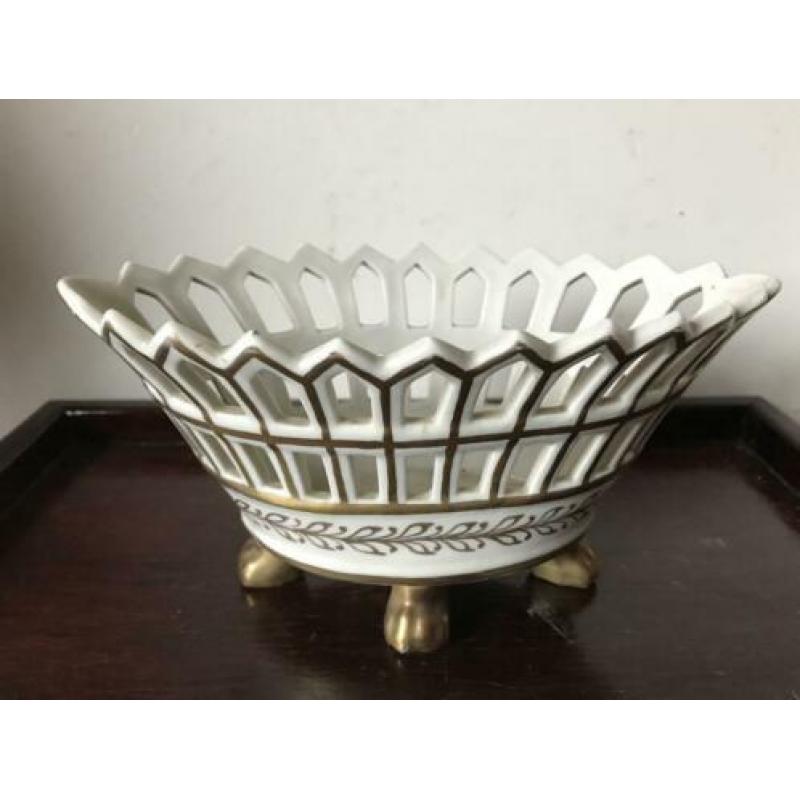 Hispania (Llardo ) porselein basket mand beeld 19/10 cm H