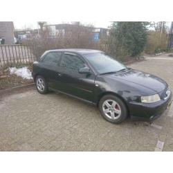 Audi A3 1.6 75KW 3D 2002 Zwart
